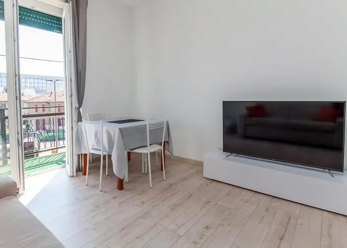 Bicocca Modern Flat